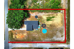 3750 PARK AVENUE, INDIAN LAKE ESTATES, FL 33855 - MLS#MFRP4936338