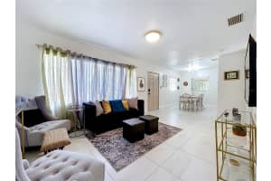 118 5TH JPV STREET, WINTER HAVEN, FL 33880 Sold 10/28/25