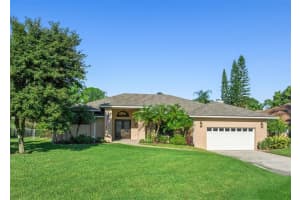 205 SANTA ROSA DRIVE, WINTER HAVEN, FL 33884 - MLS#MFRP4936370