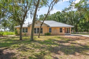 755 Keen Rd, FROSTPROOF