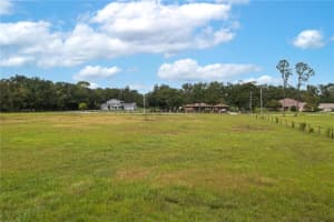 40 JIMMY LEE RD, WINTER HAVEN, FL 33880 - MLS#MFRP4936390