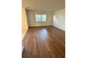 510 5TH STREET, DUNDEE, FL 33838 Sold 12/10/25