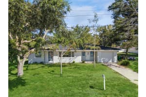 605 FLORIDA AVENUE, DUNDEE, FL 33838 - MLS#MFRP4936463