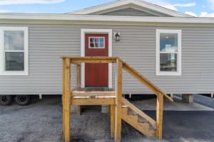 2207 HIALEAH AVENUE, LEESBURG, FL 34748 - MLS#MFRP4936464