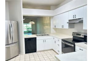 13 ENCLAVE DRIVE, WINTER HAVEN, FL 33884 - MLS#MFRP4936483