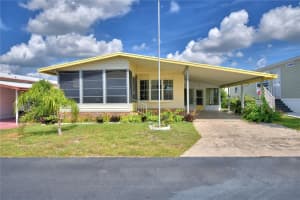 4127 SPRUCEWOOD STREET, WINTER HAVEN, FL 33880 - MLS#MFRP4936494