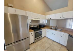 521 TERRANOVA CIRCLE, WINTER HAVEN, FL 33884 Sold 12/03/25