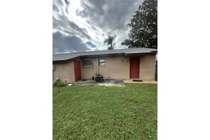 426 LAS PALMAS CIRCLE, AVON PARK, FL 33825 - MLS#MFRP4936555