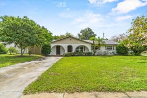 305 THELMA STREET, LAKE ALFRED, FL 33850 Sold 11/05/25