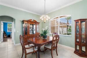 126 LAKE REGION CIRCLE, WINTER HAVEN, FL 33881 - MLS#MFRP4936583