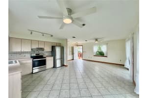 709 LAKE STARR BOULEVARD, LAKE WALES, FL 33898 - MLS#MFRP4936584