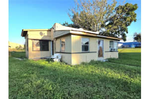 327 MIAMI STREET, LAKE WALES, FL 33853 - MLS#MFRP4936630