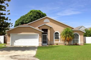 44 SAINT KITTS CIRCLE, WINTER HAVEN, FL 33884 - MLS#MFRP4936640