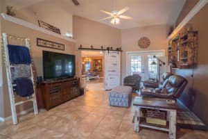 807 HART LAKE STREET, WINTER HAVEN, FL 33884 - MLS#MFRP4936688