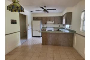 1210 LYNN AVENUE, AUBURNDALE, FL 33823 - MLS#MFRP4936700
