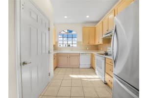 2204 ASHTON PALMS DRIVE, LAKE WALES, FL 33859 - MLS#MFRP4936707