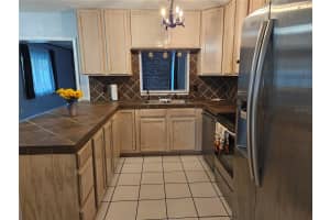 1212 BLAKE AVE, AUBURNDALE, FL 33823 - MLS#MFRP4936709