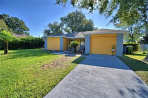 132 KINGS POND AVENUE, WINTER HAVEN, FL 33880 - MLS#MFRP4936732