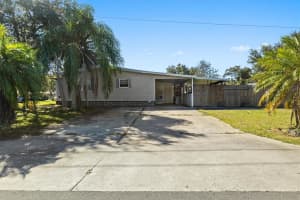 5863 RED FOX DRIVE, WINTER HAVEN, FL 33884 - MLS#MFRP4936733