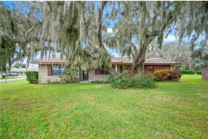 101 LAKEVIEW DRIVE, AUBURNDALE, FL 33823 - MLS#MFRP4936743