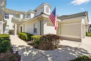 516 GRASSLANDS VILLAGE CIRCLE, LAKELAND, FL 33803 - MLS#MFRP4936764