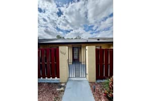 1062 MEDINAH DRIVE, WINTER HAVEN, FL 33884 - MLS#MFRP4936773