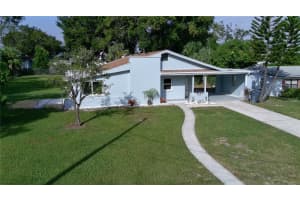 2221 20TH STREET, WINTER HAVEN, FL 33881 - MLS#MFRP4936782