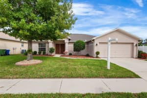 1716 Pebble Beach St, WINTER HAVEN