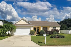 307 Ruby Lake Loop, WINTER HAVEN