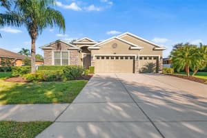 121 MAGNETA LOOP, AUBURNDALE, FL 33823 - MLS#MFRP4936793