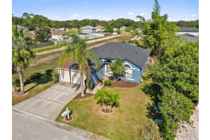 1527 COUNTRY CHASE STREET, LAKELAND, FL 33810 - MLS#MFRP4936814