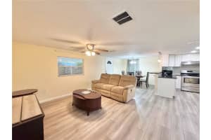 126 FLAMINGO DRIVE, AUBURNDALE, FL 33823 - MLS#MFRP4936820