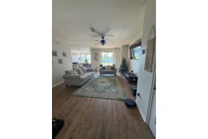 2515 TORRENS DRIVE, LAKELAND, FL 33805 - MLS#MFRP4936846