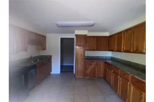 124 ELAINE DRIVE, AUBURNDALE, FL 33823 - MLS#MFRP4936850