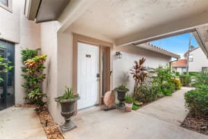 714 MAGNOLIA PLACE, WINTER HAVEN, FL 33884 - MLS#MFRP4936867