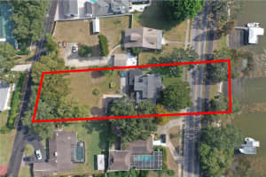 1433 LAKE HOWARD DRIVE, WINTER HAVEN, FL 33881 - MLS#MFRP4936872