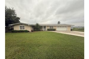 3430 LAKEVIEW DRIVE, WINTER HAVEN, FL 33884 - MLS#MFRP4936907