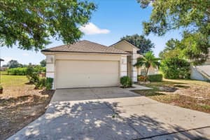 3926 WARBLER DRIVE, WINTER HAVEN, FL 33880 Sold 12/30/25