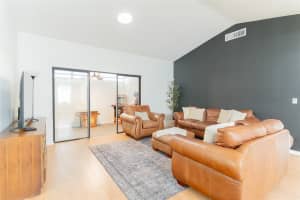 302 LA SERENA, WINTER HAVEN, FL 33884 - MLS#MFRP4936970