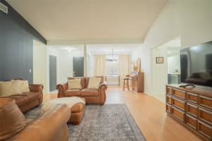 302 LA SERENA, WINTER HAVEN, FL 33884 - MLS#MFRP4936970