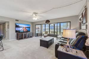 127 LA CASA #6, LAKE WALES, FL 33898 - MLS#MFRP4936974