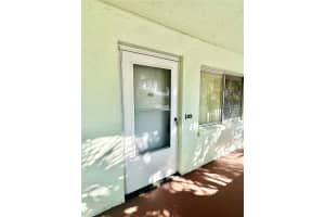 1130 N LAKE PARKER AVE #A301, LAKELAND, FL 33813 - MLS#MFRP4937029