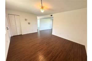 1130 N LAKE PARKER AVE #A301, LAKELAND, FL 33813 - MLS#MFRP4937029