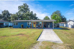4077 LAKE MARIANNA DRIVE, WINTER HAVEN, FL 33881 - MLS#MFRP4937030