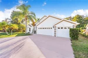 211 SHADY OAK LOOP, DAVENPORT, FL 33896 - MLS#MFRP4937074