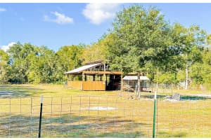 10 JIMMY LEE ROAD, WINTER HAVEN, FL 33880 - MLS#MFRP4937095