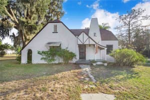 201 PALMETTO STREET, DAVENPORT, FL 33837 - MLS#MFRP4937111