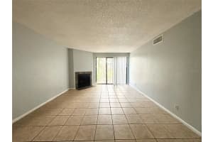 2040 SAN MARCOS DRIVE, WINTER HAVEN, FL 33880 - MLS#MFRP4937148