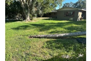 607 AVENUE E SE, WINTER HAVEN, FL 33880 - MLS#MFRP4937192