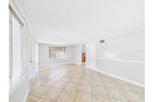 348 GORDON AVENUE, LAKE WALES, FL 33859 - MLS#MFRP4937240